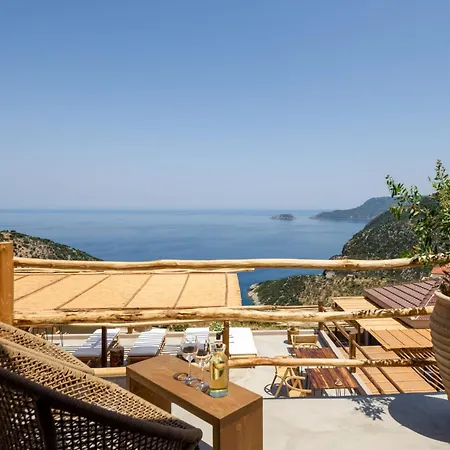 Aletri Swim Up Boutique Αλόννησος