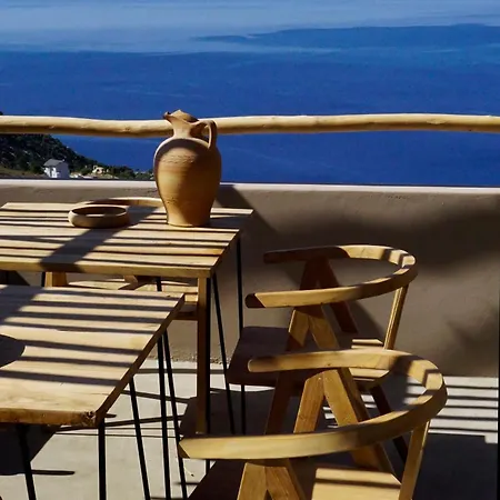 Aletri Swim Up Boutique * Αλόννησος