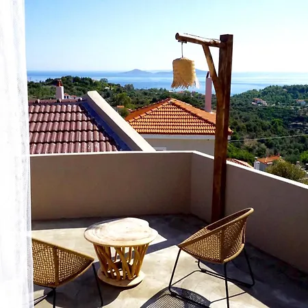 Aletri Swim Up Boutique * Αλόννησος