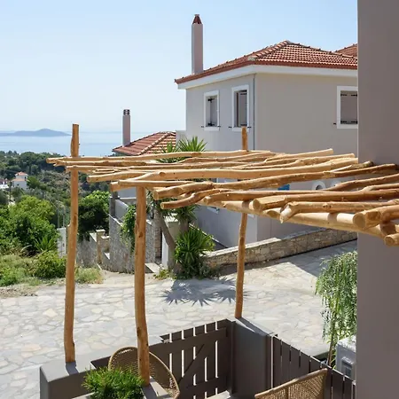 Aletri Swim Up Boutique * Αλόννησος