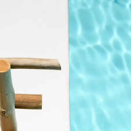 Aletri Swim Up Boutique Αλόννησος